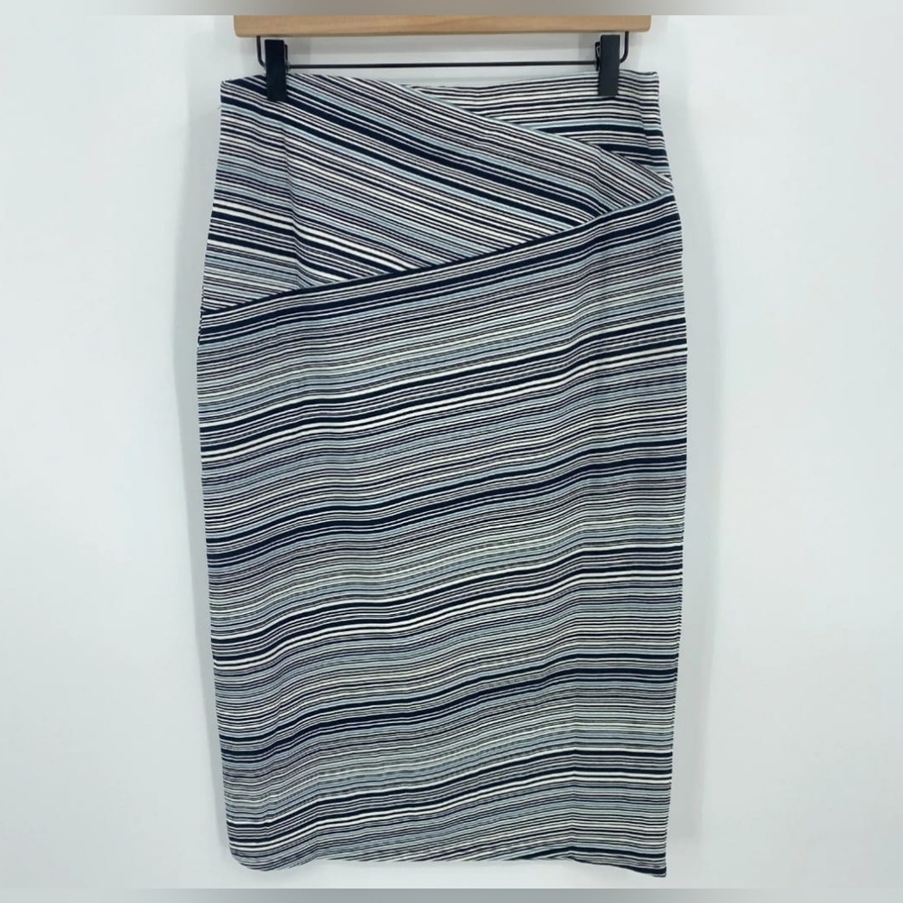 J.JILL - Beutiful pencil skirt Grey patterns Size S